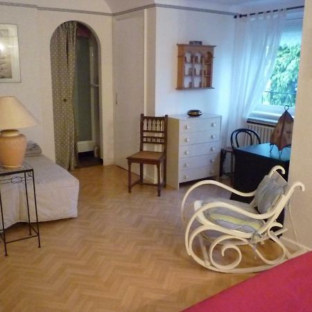 Au Vieux Cedre Panzió Mouvaux Kültér fotó